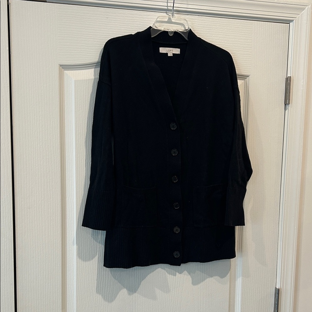 LOFT Black Knit Sweater Size Large